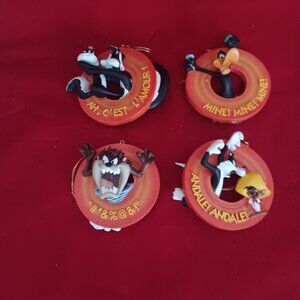 Lot Of 4 Bradford Exchange Editions Warner Bros Looney Tunes Christmas Ornaments